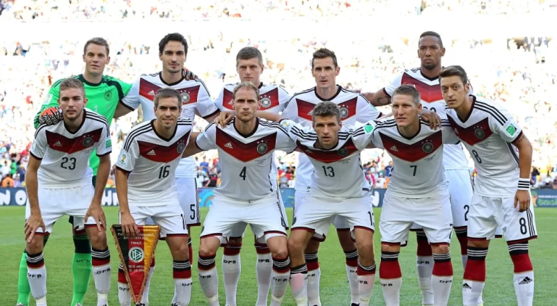 Miroslav Klose comemorando um gol na Copa do Mundo